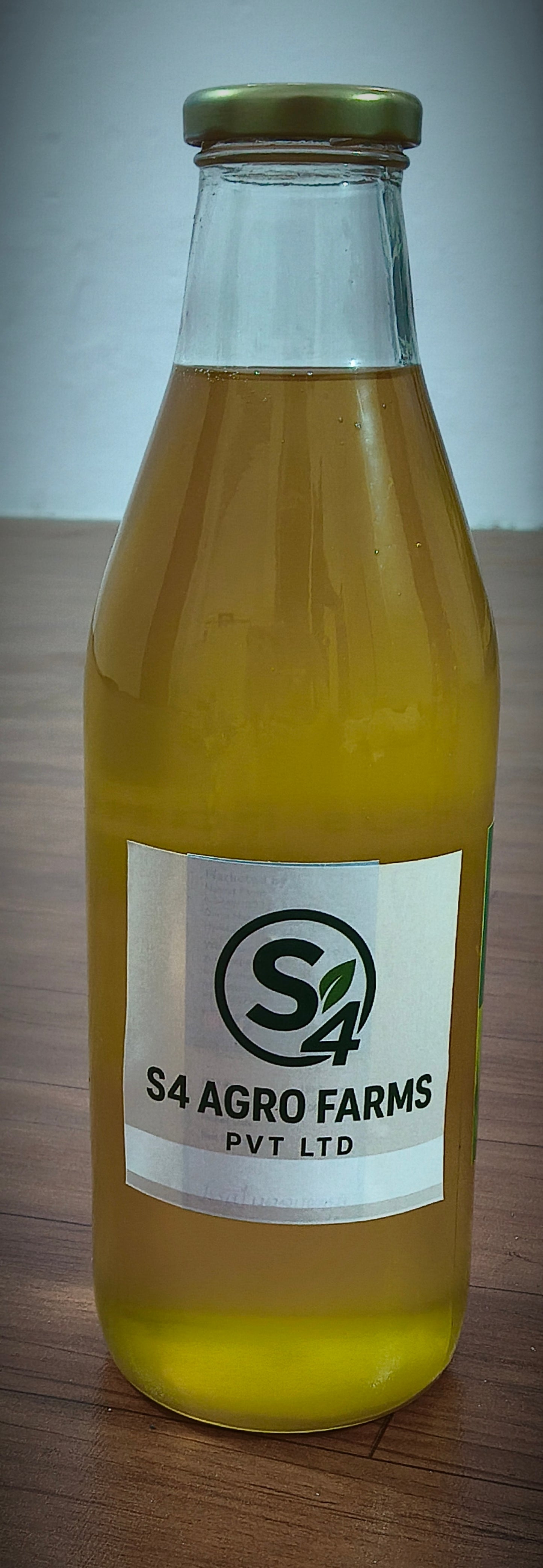 S4 Agro Organic Safflower Oil - 1 Litre | Cold-Pressed Pure Edible Safflower Oil | ₹490