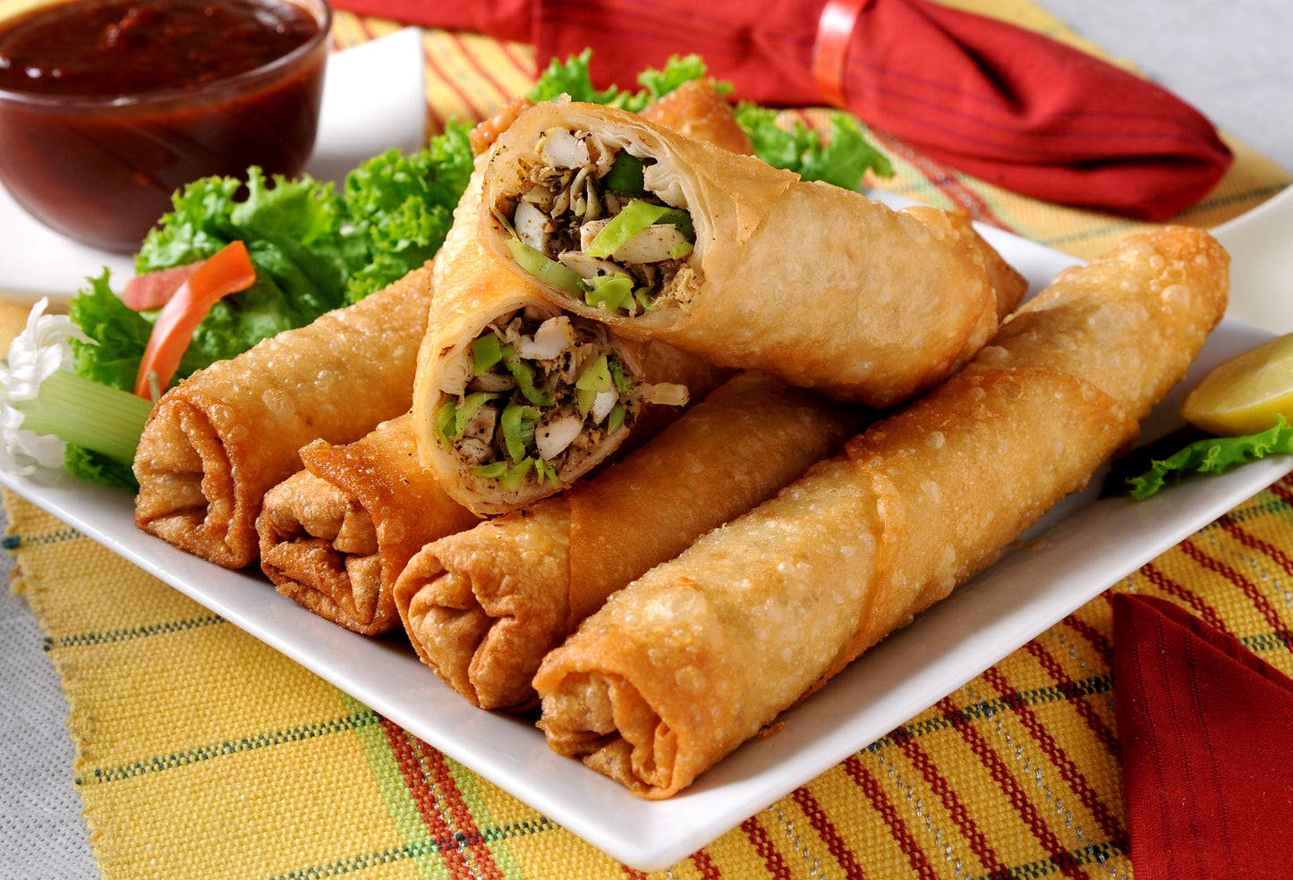Veg Spring Roll 1 kg – Ready-to-Cook Crispy Vegetable Rolls